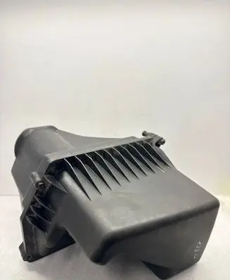 Jeep Cherokee Air filter box 52022357AC