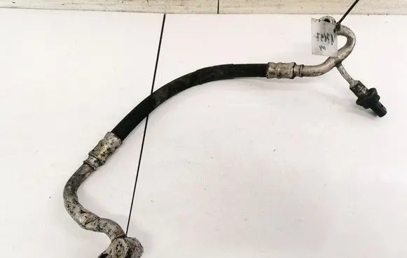 Air conditioning (A/C) pipe/hose