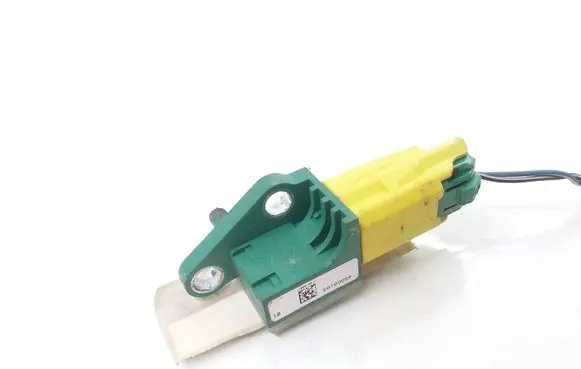 Volkswagen PASSAT B6 Airbag deployment crash/impact sensor 3C0909606