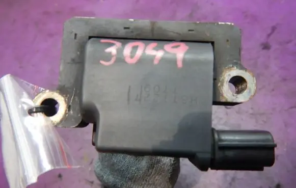 Mitsubishi Carisma High voltage ignition coil H6T12271