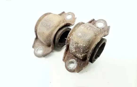 Volkswagen PASSAT B5.5 Sway bar bush bracket, front 4D0411336D