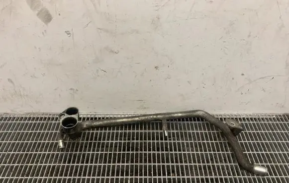 Land Rover Discovery 3 - LR3 Engine coolant pipe/hose 4H506720CD 4H206720