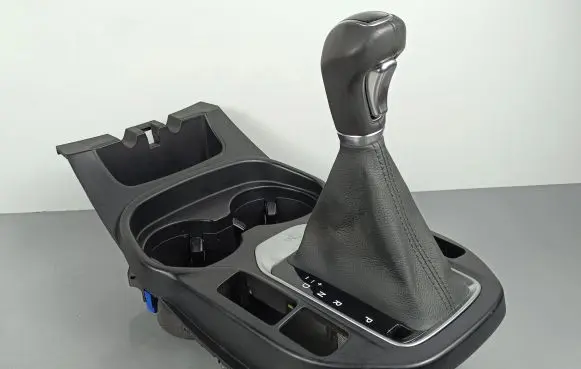 Cup holder front
