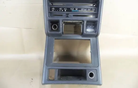 Mitsubishi Pajero Central console control unit 