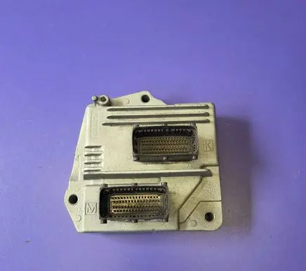 Opel Meriva A Engine control unit/module ECU 12249823 MT35E21