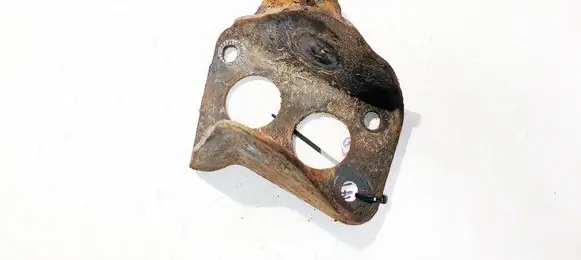 Volkswagen Golf IV Bracket in trunk/boot 
