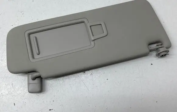 Volkswagen Jetta VII Sun visor 5NN010029