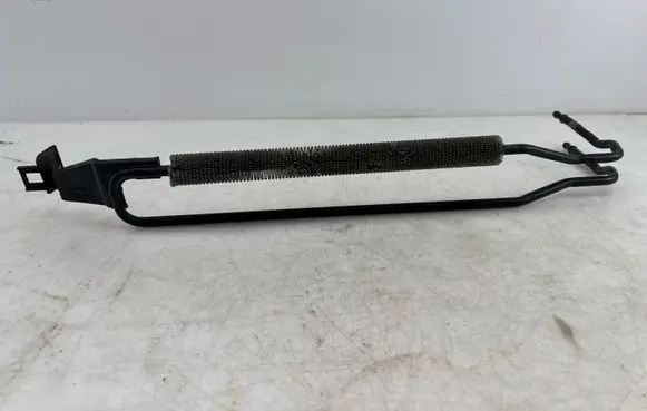 Mercedes-Benz E W211 Power steering radiator 5000372