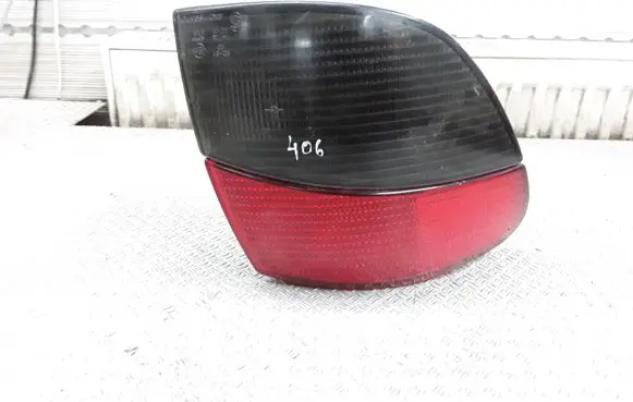 Peugeot 406 Rear/tail lights 45502