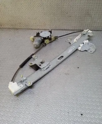 KIA Carnival Sliding door window regulator with motor 824504D020