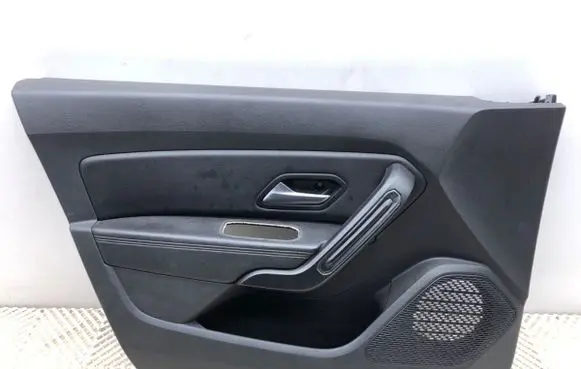 Dacia Duster II Front door card panel trim