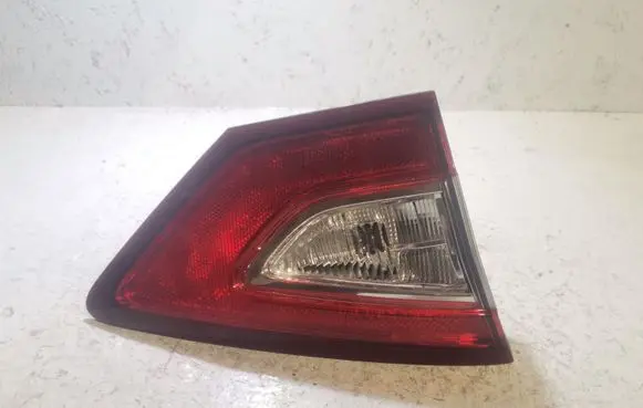Ford Fusion II Tailgate rear/tail lights DS7313A603AD