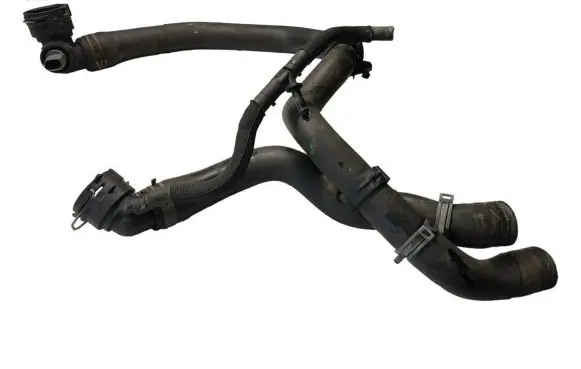 Volkswagen Golf VII Engine coolant pipe/hose 5Q0121049