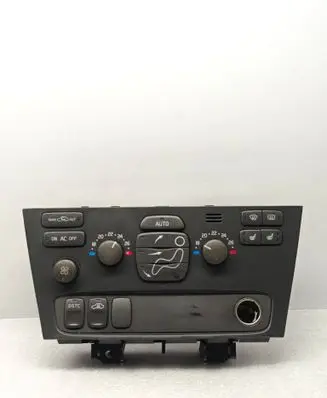 Volvo V70 Climate control unit 8691876