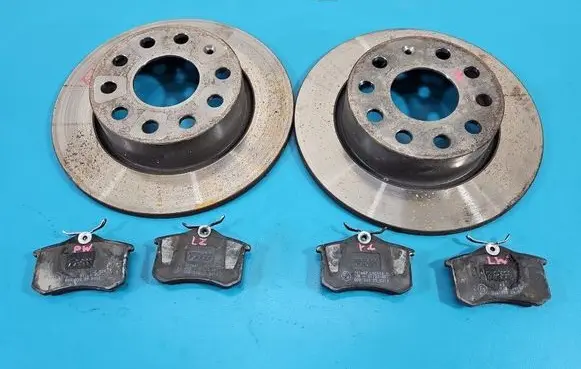 Audi A3 S3 8P Brake discs and calipers set IMPRK1589815