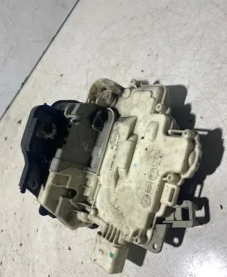 Audi A3 S3 A3 Sportback 8P Front door lock PBTGF30