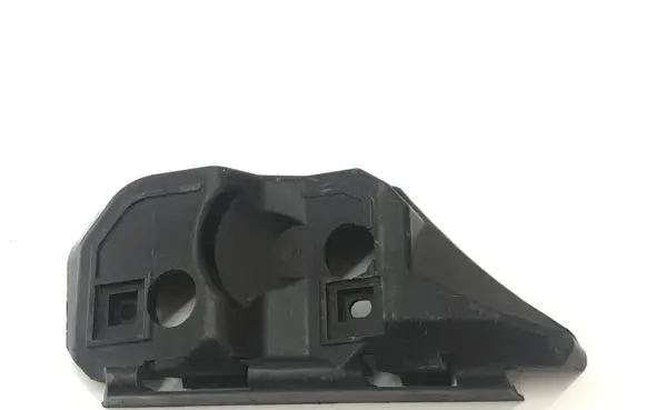 Volvo V50 Front bumper mounting bracket 30655874