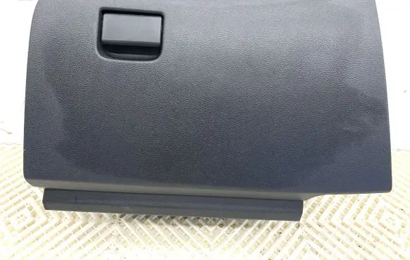 Glove box set
