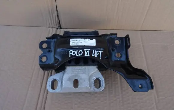 Volkswagen Polo VI Engine mount bracket 2Q0199555BJ