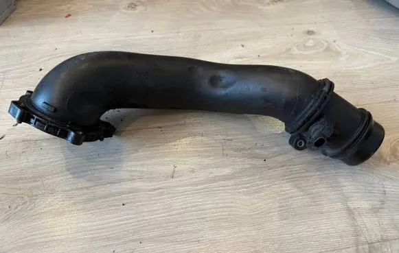 Mercedes-Benz E W212 Intercooler hose/pipe A6510900242 6510900242