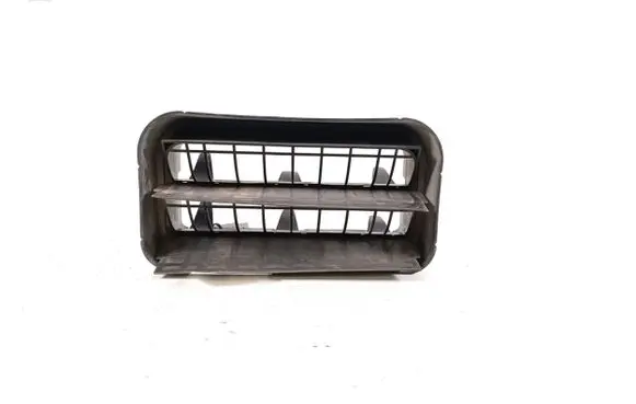 Citroen DS4 Fender grill 9658246080