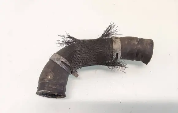 Jeep Cherokee XJ Engine coolant pipe/hose 