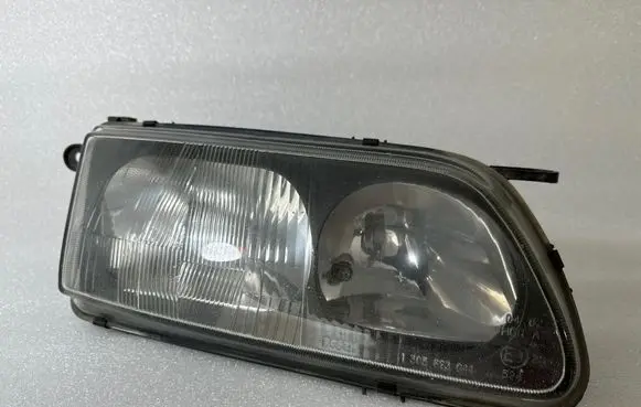 Mazda 626 Headlight/headlamp 1305623044 130525351 1305239069