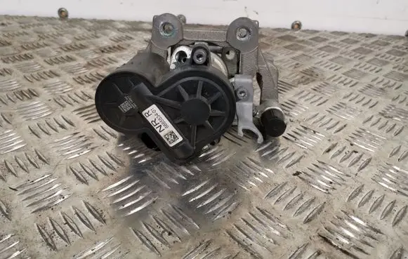 Mini Cooper Countryman F60 Rear brake caliper 688553401