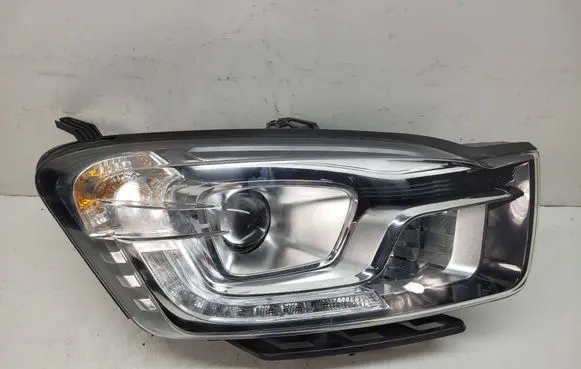 SsangYong Korando Headlight/headlamp 