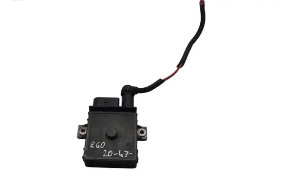 BMW 5 E60 E61 Glow plug pre-heat relay 7801201
