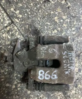 Renault Scenic I Rear brake caliper
