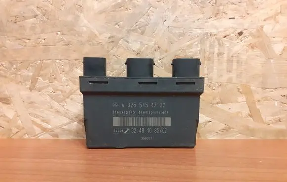 Mercedes-Benz SLK R170 Brake system control unit/module 2533 A0255454732