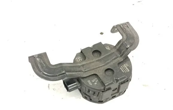 Toyota Sienna XL40 IV Horn signal 8657045030 0689006900