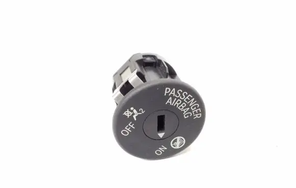 Passenger airbag on/off switch