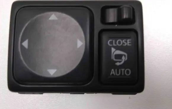 Nissan Juke I F15 Wing mirror switch 7508K1
