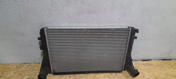 Volkswagen Jetta V Intercooler radiator 1K0145803AM