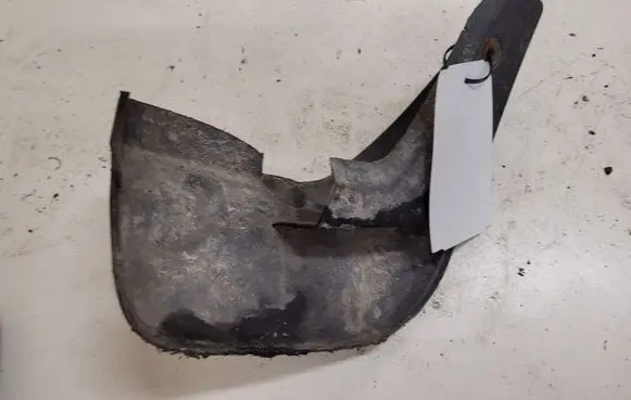 Toyota Corolla E120 E130 Rear mudguard 7662602120