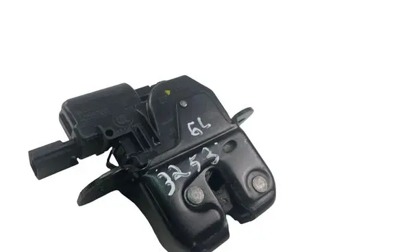 Renault Captur II Tailgate/trunk/boot lock/catch/latch 905039428R