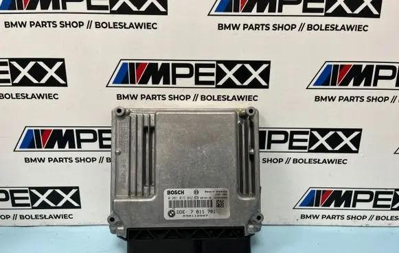 BMW 3 E90 E91 Engine control unit/module ECU 7811701