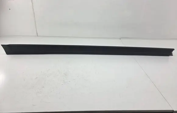 Mercedes-Benz EQA Sill A2476904000