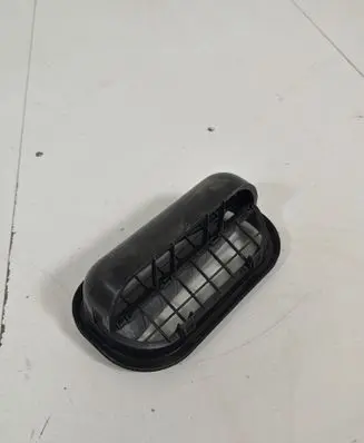Skoda Octavia Mk4 Quarter panel pressure vent 5E3819164