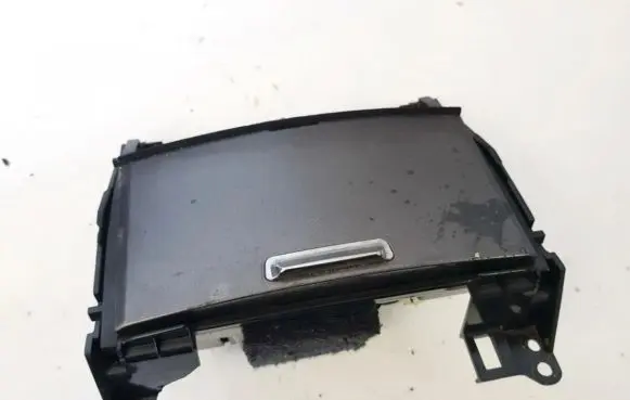 Car ashtray