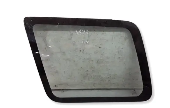 Mitsubishi Pajero Pinin Rear side window 