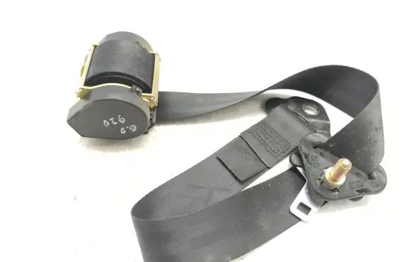 Renault Avantime Rear seatbelt