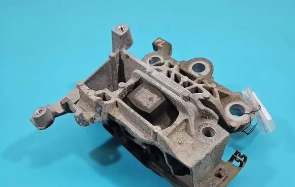 Opel Astra K Gearbox mounting bracket 39215290 IMPRK1509043