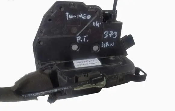 Renault Twingo III Rear door lock 4072721401