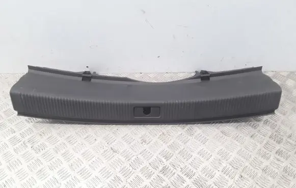 Audi A5 8T 8F Trunk/boot sill cover protection 8T8864483