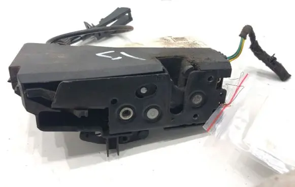 Seat Alhambra (Mk1) Rear door lock 93BG220A20DD