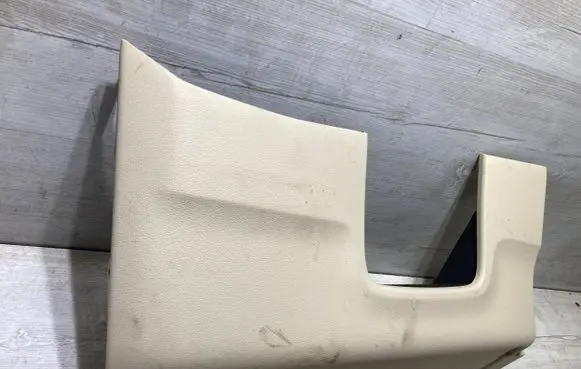 Audi A4 S4 B9 Dashboard lower bottom trim panel 8w1863075d