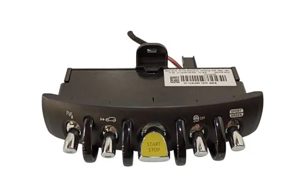 Mini Clubman F54 Central console control unit 61319857571 9857571